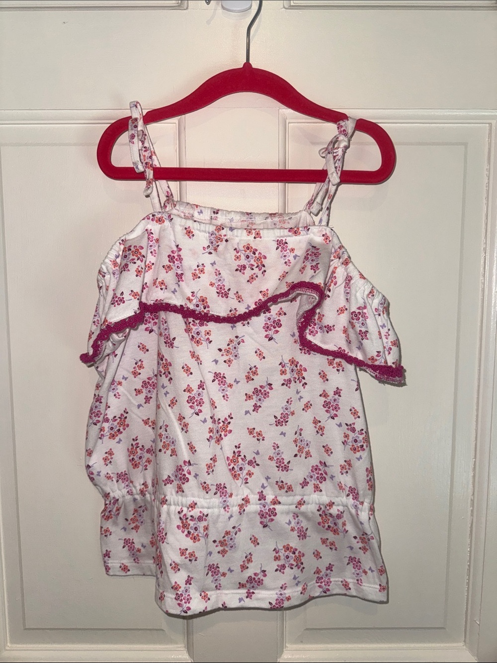Girls floral top size L 10/12